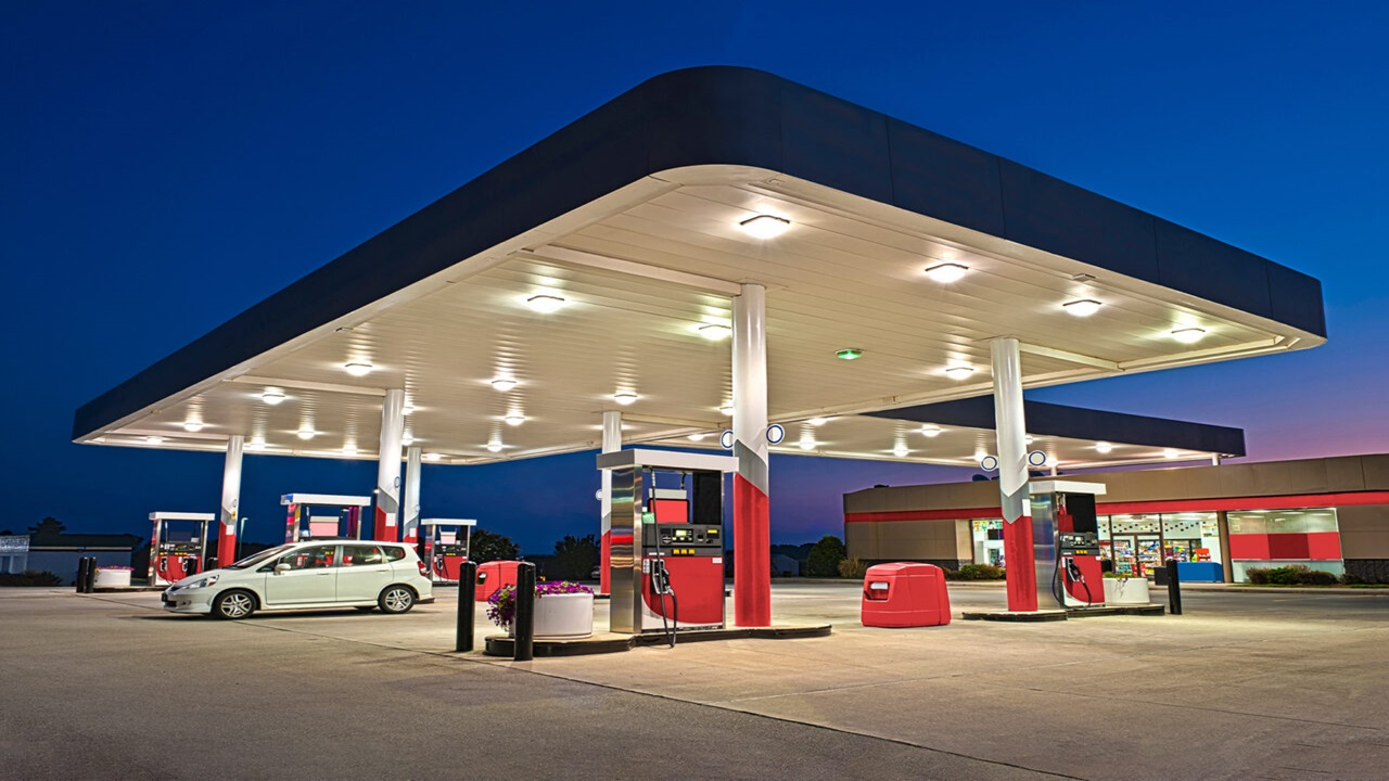 Forecourt Technics Forecourt Exterior Lighting 1280x939 1